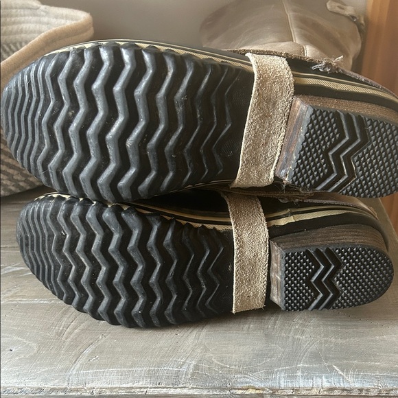 Sorel Women's Slimpack Tall Gray and Brown Winter Boots - Picture 13 of 13